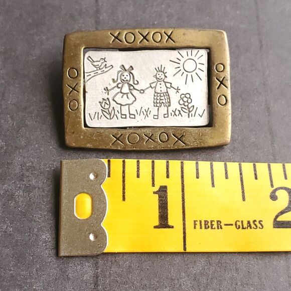 Vintage Jonette Jewelry Pin Girl & Boy Two Tone Metal Brooch 1.5" x 1" Signed JJ - Picture 4 of 7